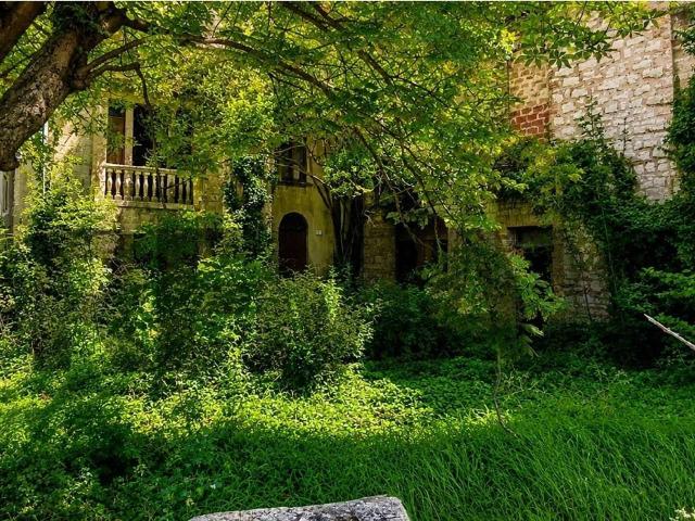 Rustico in vendita a Gualdo Tadino, Umbria