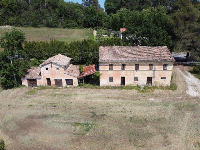 Rustico in vendita a Marche, Ancona