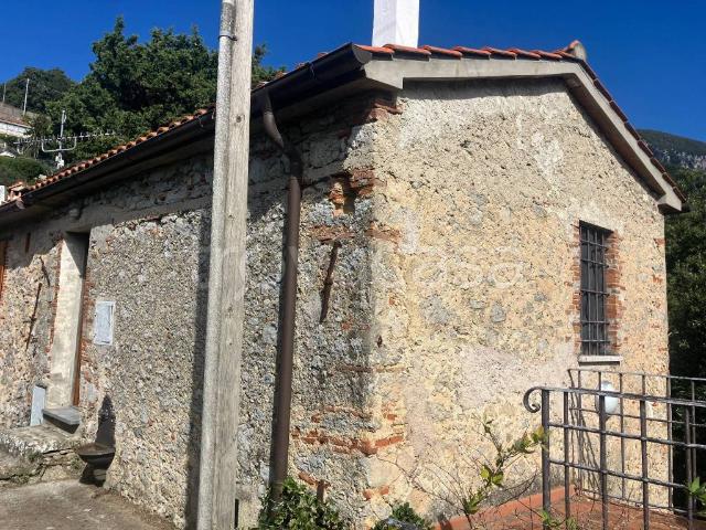 Rustico in vendita a La Culla, Stazzema