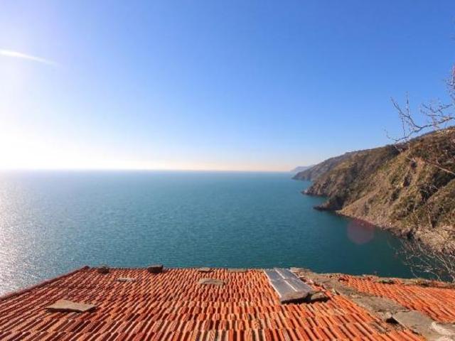 Terreno in vendita a La Spezia, Liguria