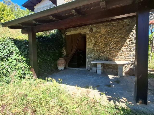 Rustico in vendita a Vezzano Superiore, Vezzano Ligure