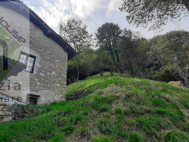 Rustico in vendita a Bisenzio, Lavenone