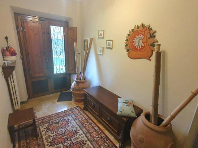 Rustico in vendita a Nozzano Castello, Bagni Di Lucca Ponte