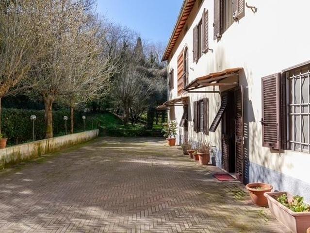 Rustico in vendita a Vicopelago, Bagni Di Lucca Ponte