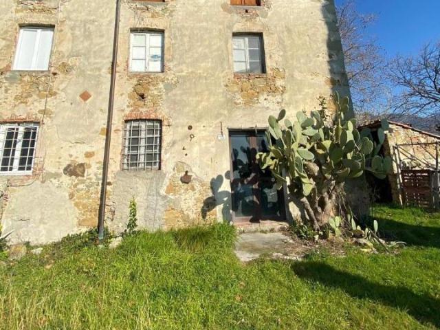 Rustico in vendita a San Pancrazio, Bagni Di Lucca Ponte