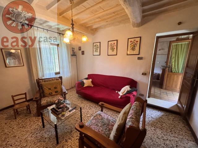 Rustico in vendita a San Quirico di Moriano, Bagni Di Lucca Ponte