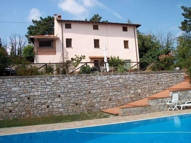 Rustico in vendita a Santa Maria a Colle, Bagni Di Lucca Ponte