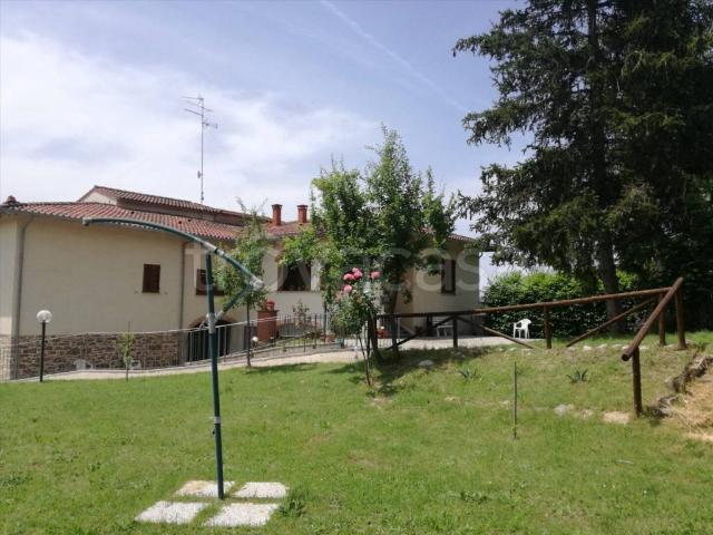 Rustico in vendita a Lucignano, Toscana
