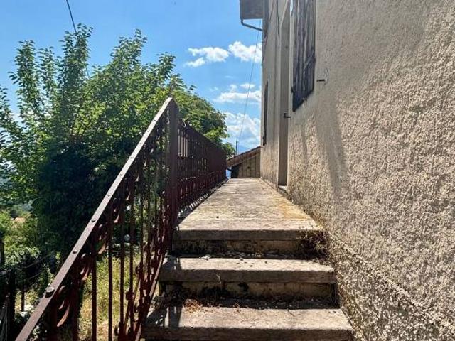 Rustico in vendita a Malcesine, Veneto