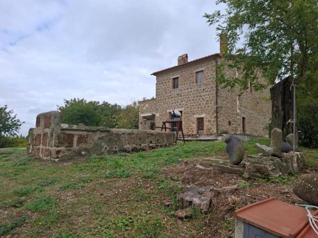 Terreno in vendita a Unione di Comuni Montani Colline del Fiora, Manciano