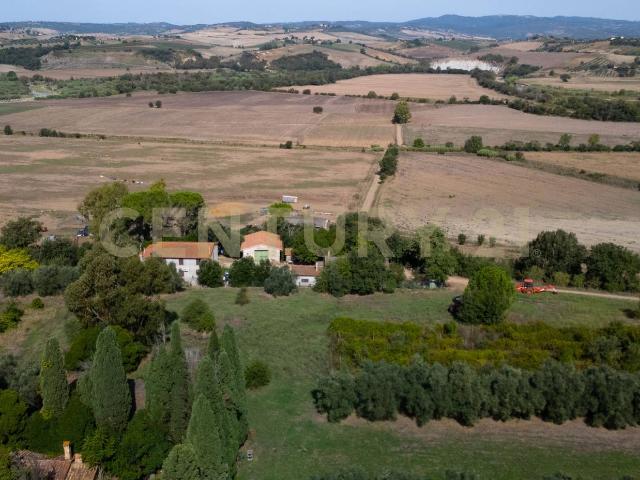 Rustico in vendita a Unione di Comuni Montani Colline del Fiora, Manciano