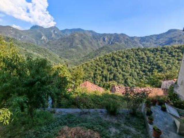 Terreno in vendita a Fosdinovo, Massa-Carrara