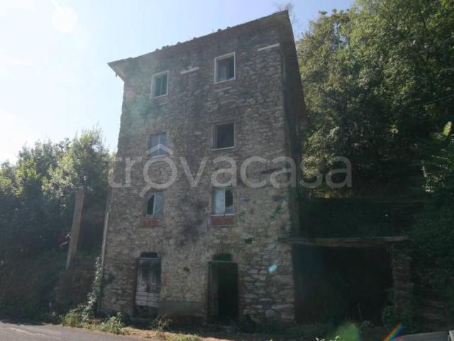Rustico in vendita a Carrara, Massa-Carrara