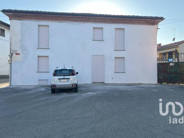 Villa Indipendente in vendita a Piemonte, Alessandria