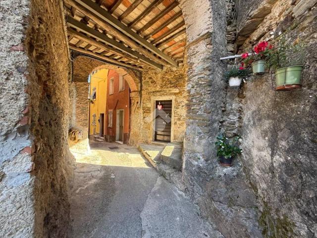 Rustico in vendita a Ca' di Cecco, Marina Di Massa