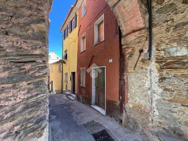 Rustico in vendita a Ca' di Cecco, Marina Di Massa