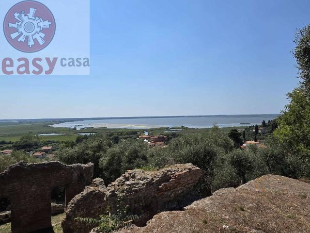 Rustico in vendita a Massarosa, Toscana