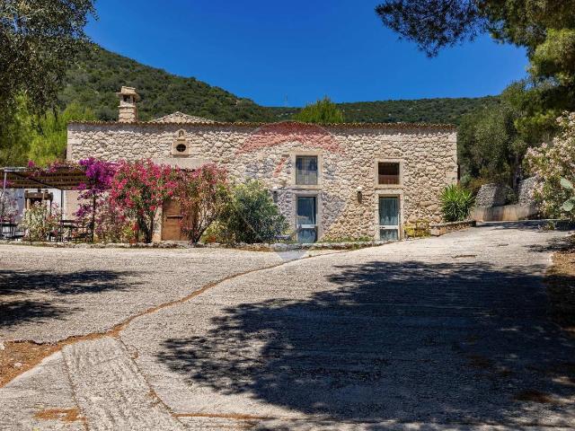 Rustico in vendita a Puglia, Foggia
