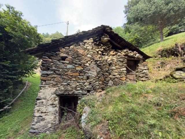 Rustico in vendita a Mazzo Di Valtellina, Lombardia