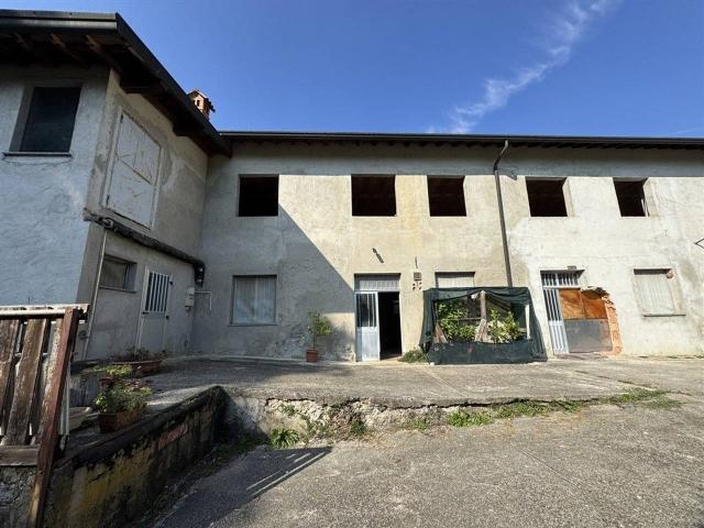 Rustico in vendita a Maresso, Missaglia