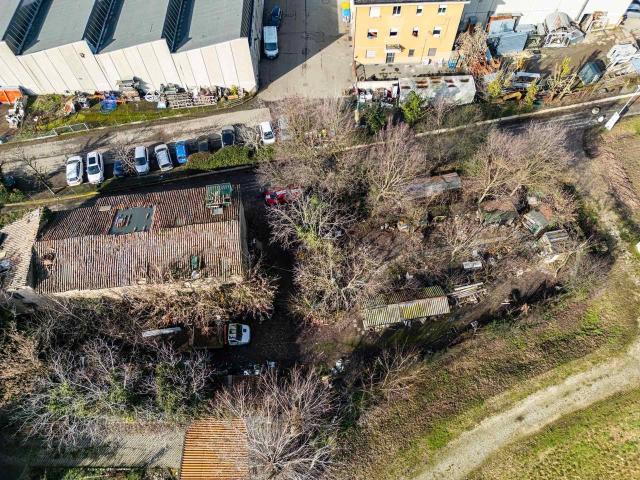 Rustico in vendita a Crocetta-San Lazzaro-Modena Est, Modena