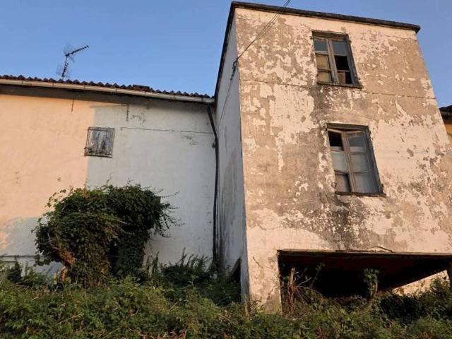 Rustico in vendita a Vallumida, Montegrosso d'Asti