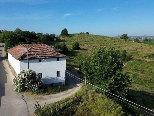 Rustico in vendita a Piemonte, Asti