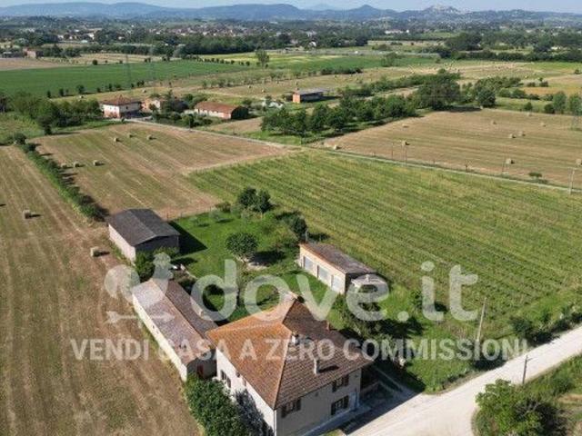 Rustico in vendita a Abbadia Di Montepulciano, Toscana