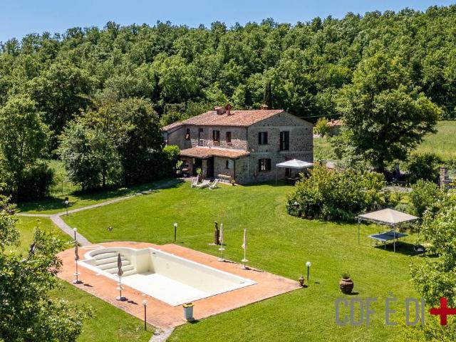 Rustico in vendita a Montieri, Toscana