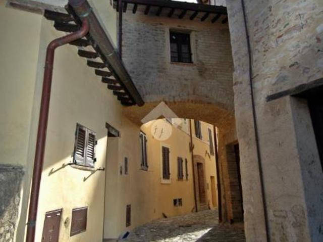 Rustico in vendita a Mugnano, Nocera Umbra