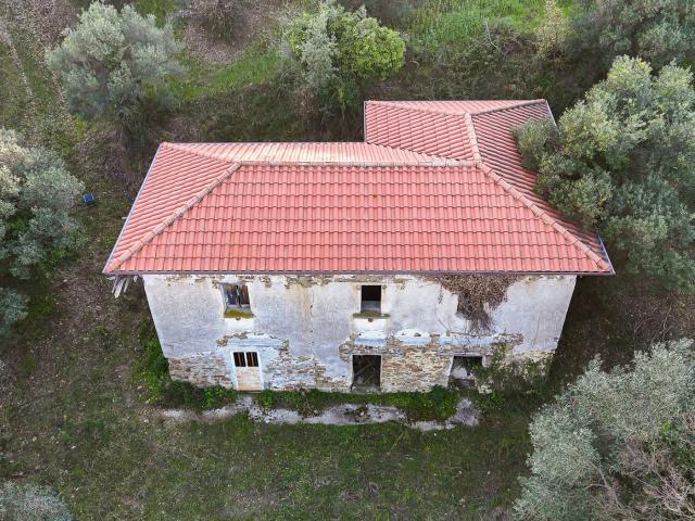Rustico in vendita a Ogliastro Cilento, Campania