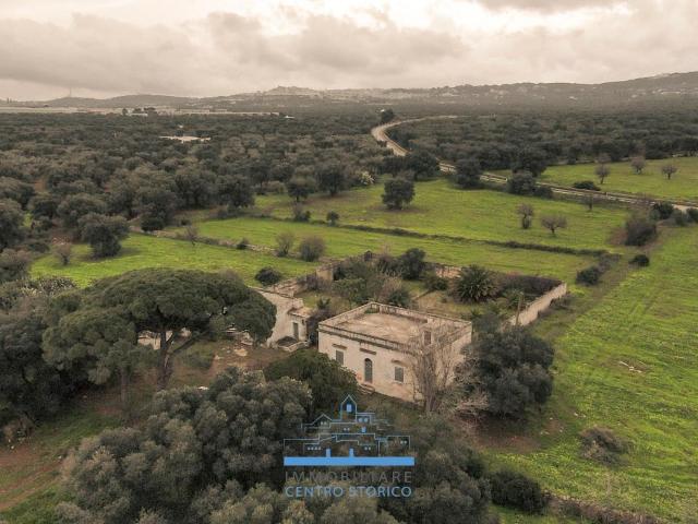 Rustico in vendita a Rosa Marina di Ostuni, Puglia