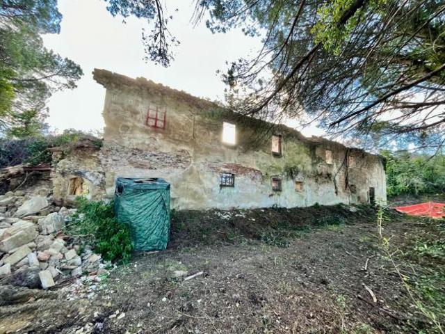 Terreno in vendita a Legoli, Toscana
