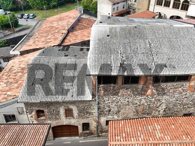 Rustico in vendita a Palosco, Lombardia