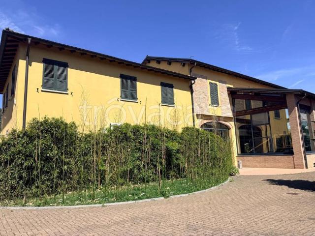 Rustico in vendita a Lubiana, Sorbolo