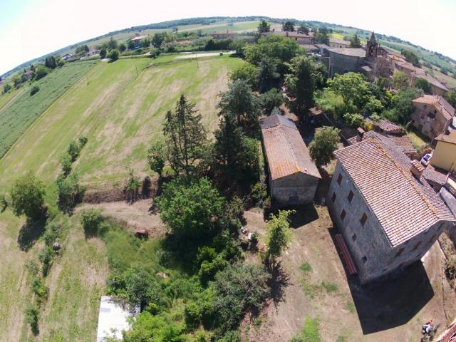 Rustico in vendita a Cenerente, Umbria