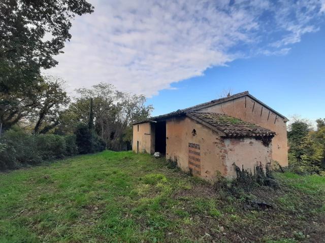 Rustico in vendita a Muraglia, Pesaro