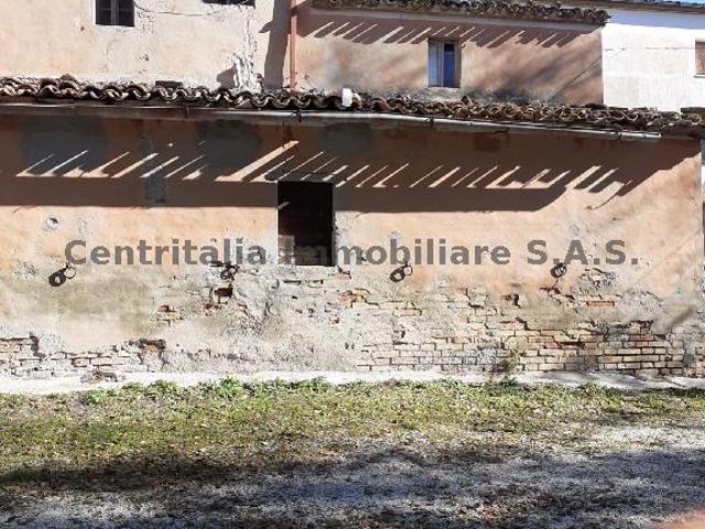 Rustico in vendita a Marche, Pesaro E Urbino