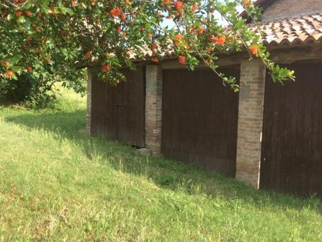 Rustico in vendita a Piacenza, Reggio Emilia