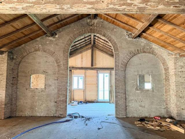 Rustico in vendita a Veggioletta, Piacenza