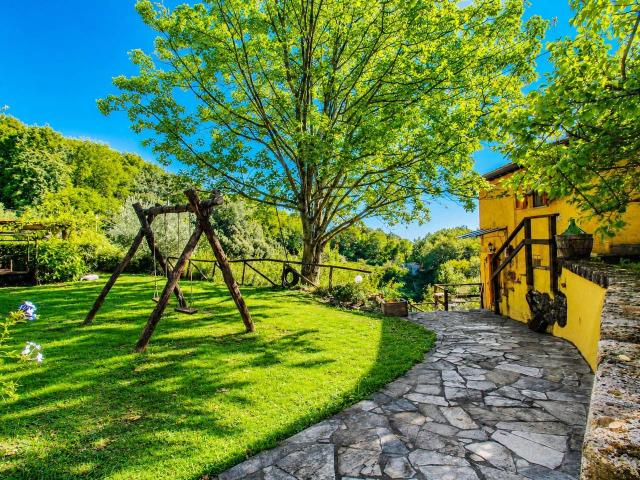 Rustico in vendita a Tonfano, Toscana