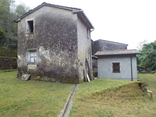 Rustico in vendita a Ponterosso, Pietrasanta