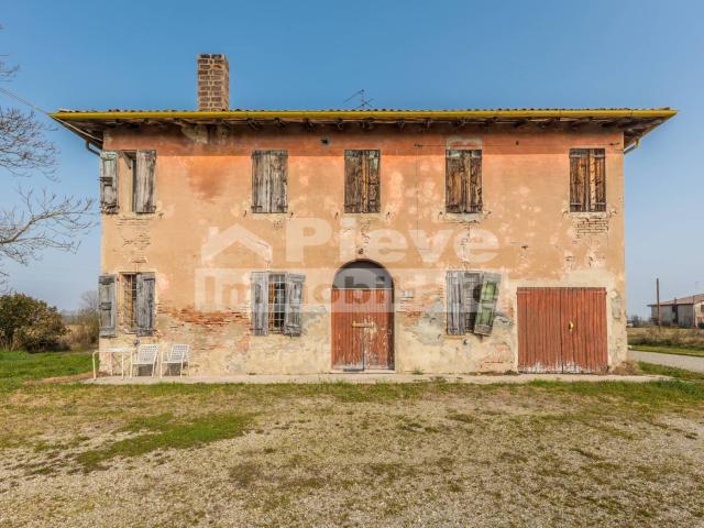 Rustico in vendita a Unione Reno Galliera, Pieve Di Cento