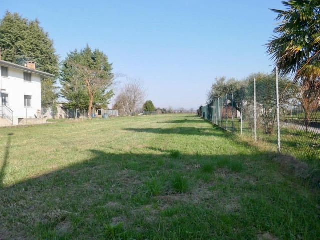 Rustico in vendita a Pinzano Al Tagliamento, Friuli-Venezia Giulia