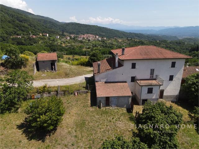 Rustico in vendita a Pontremoli, Toscana