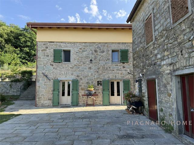 Rustico in vendita a Montelungo Terme, Pontremoli