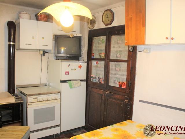 Rustico in vendita a Montelungo Terme, Pontremoli