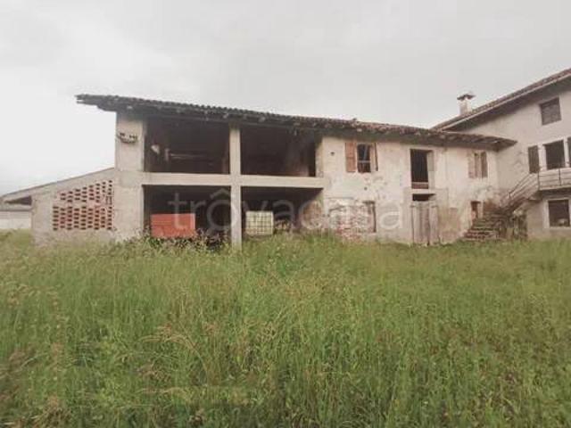 Rustico in vendita a Povoletto, Friuli-Venezia Giulia