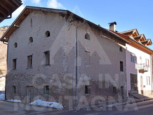 Rustico in vendita a Comunità territoriale della Val di Fiemme, Predazzo
