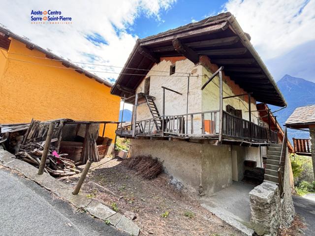 Rustico in vendita a Quart, Aosta